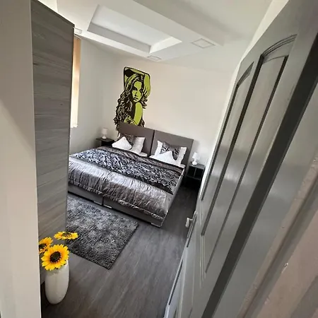 Rena Vendeghaz Apartment Nagykanizsa Exterior photo