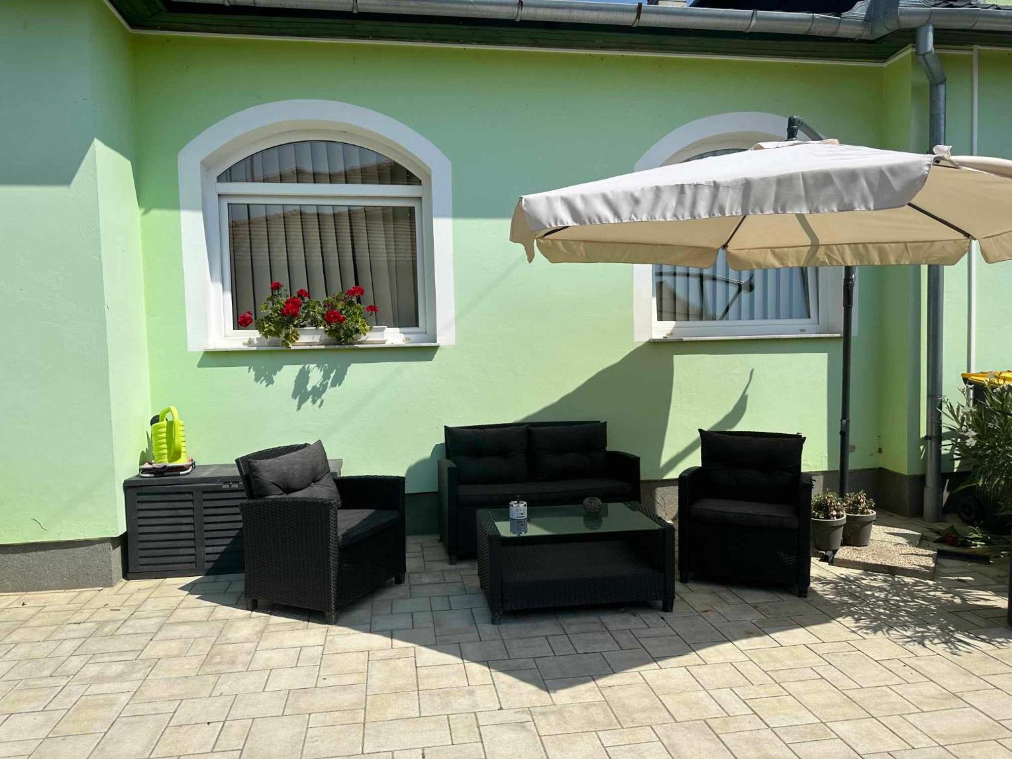 Rena Vendeghaz Homestay